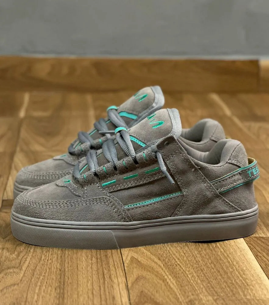 Tesla Coil Grey Tiffany