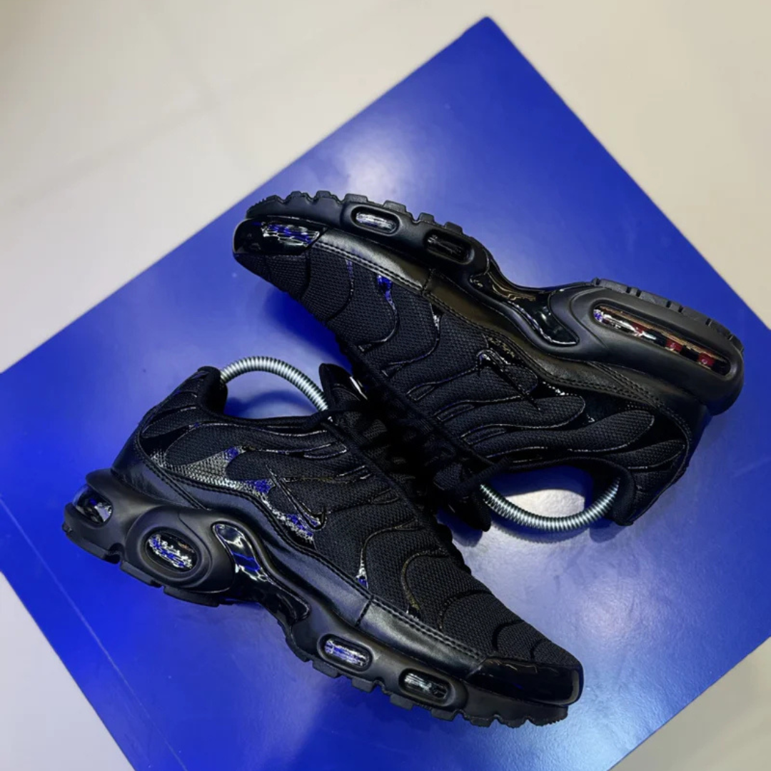 NK Air Max Tn Black