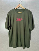 Camiseta Oversized Trip Side Clown Verde Musgo