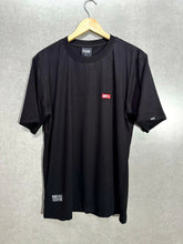 Camiseta Wats Small Box Preta