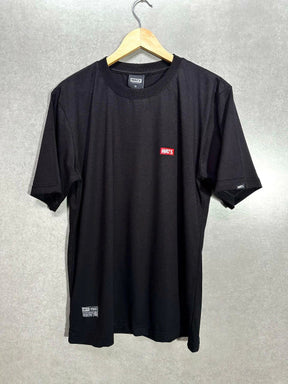 Camiseta Wats Small Box Preta