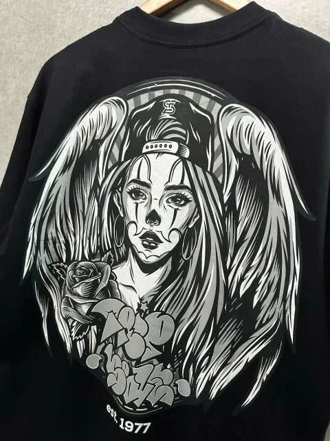 Camiseta Oversized Trip Side Saint Thug Preta