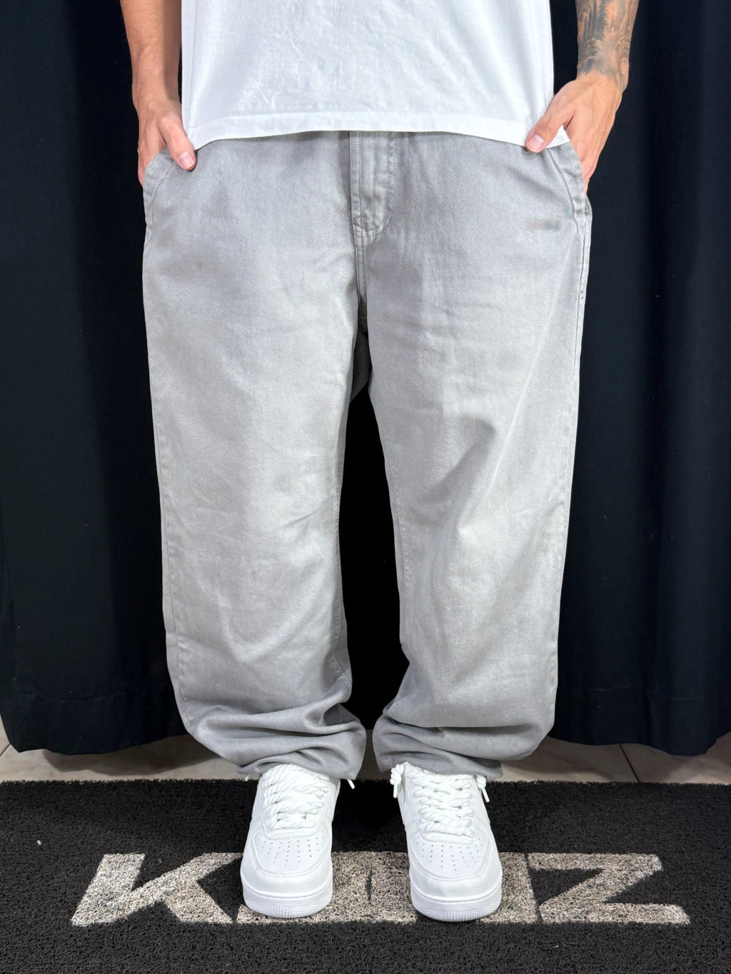 Calça Jeans Baggy Denim Cinza Claro