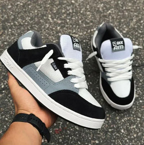 Qix AM Preto/Branco/Cinza