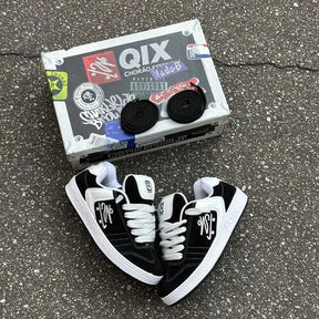 Qix Chorão Lado B Preto Branco